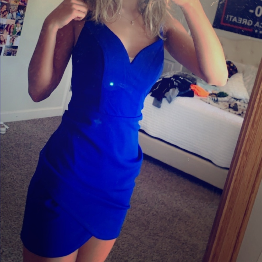 gorgeous blue dress size-5/6
